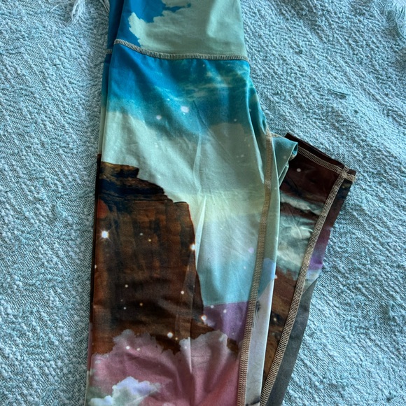 Teeki yoga pants size M - Picture 3 of 8